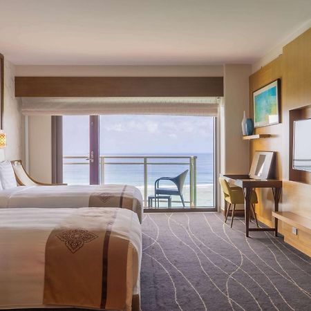 Dusit Thani Guam Resort Tumon Exterior foto